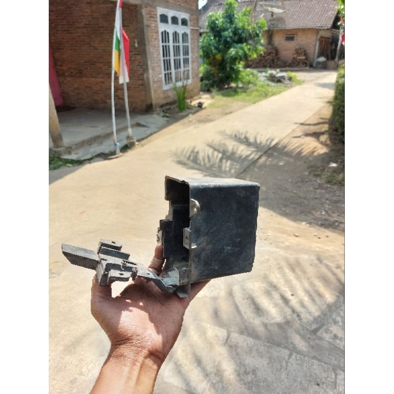 Box Aki Tempat Aki Honda Astrea Grand Astrea Prima Original