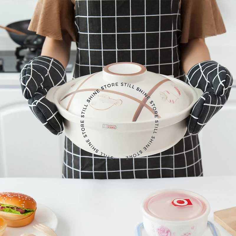 Kitchen Gloves Sarung Tangan Dapur Angkat Wajan Panci Oven Mikrowave Anti Panas Multifungsi