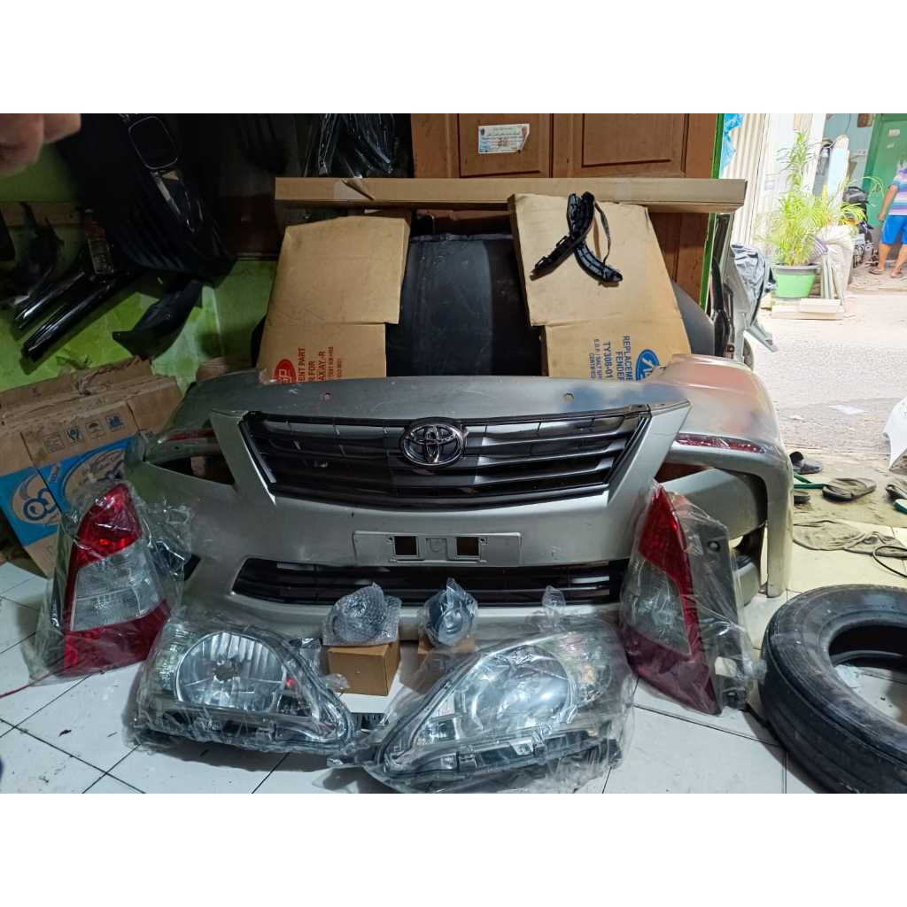 Body Upgrade mobil Innova 2005-2012 Depan - Belakang