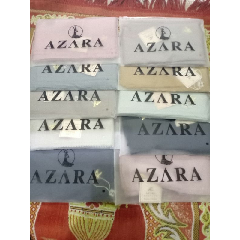 KERUDUNG AZARA POLOS SEGI EMPAT