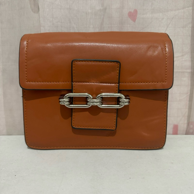 tas pesta tanpa tali. tas tangan wanita preloved