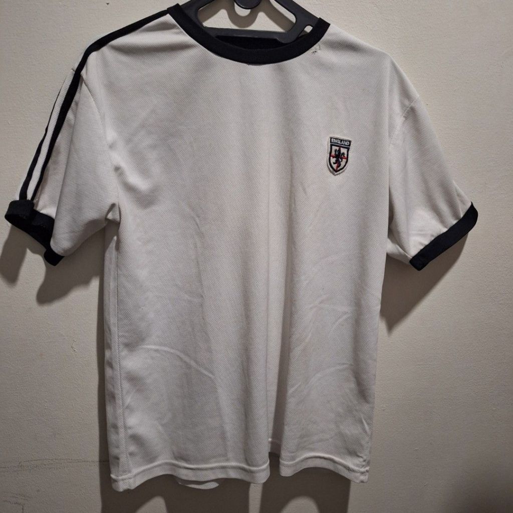 Jersey putih england