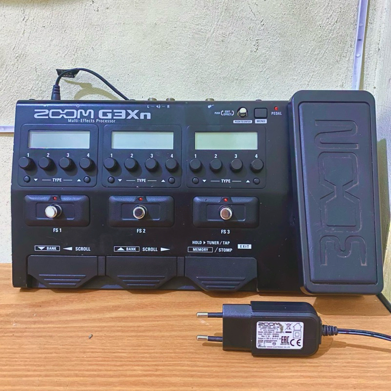 ZOOM G3XN efek digital, multieffect guitar zoom like new