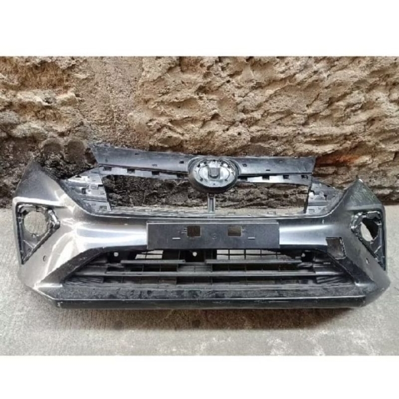 bemper depan Sigra tahun 2020