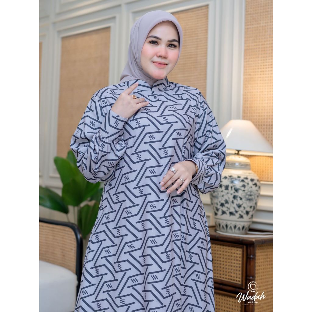 [BISA COD] MONOGRAM DRESS BY WADAH MUSLIM SUTRA SILK PREMIUM GAMIS KEKINIAN BEST SELLER