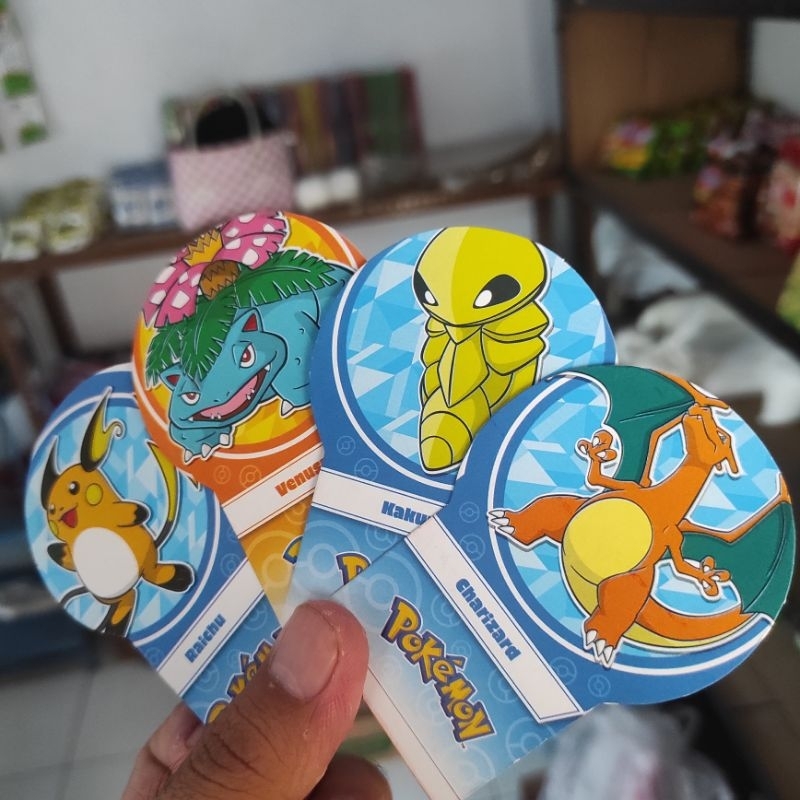 kartu choki-choki pokemon unik / potongan tidak presisi / Langka ( Borongan 4 pcs )