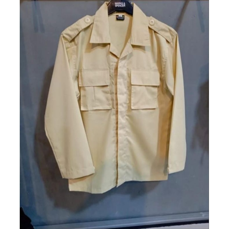 BAJU PDL(PAKAIAN DINAS LAPANGAN CREAM TERBARU SATPAM )PREMIUM 1 STEL TANPA ATRIBUT