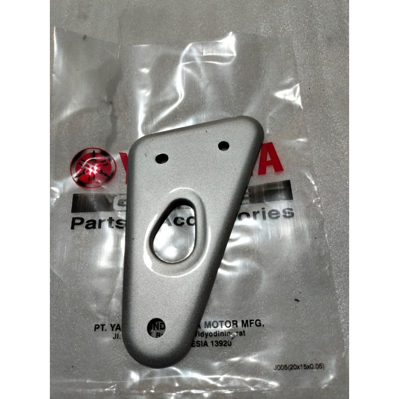 3c1 f3131 00 original YGP Yamaha genuine part NOS pangkon braket bracket dudukan kupingan lampu besi