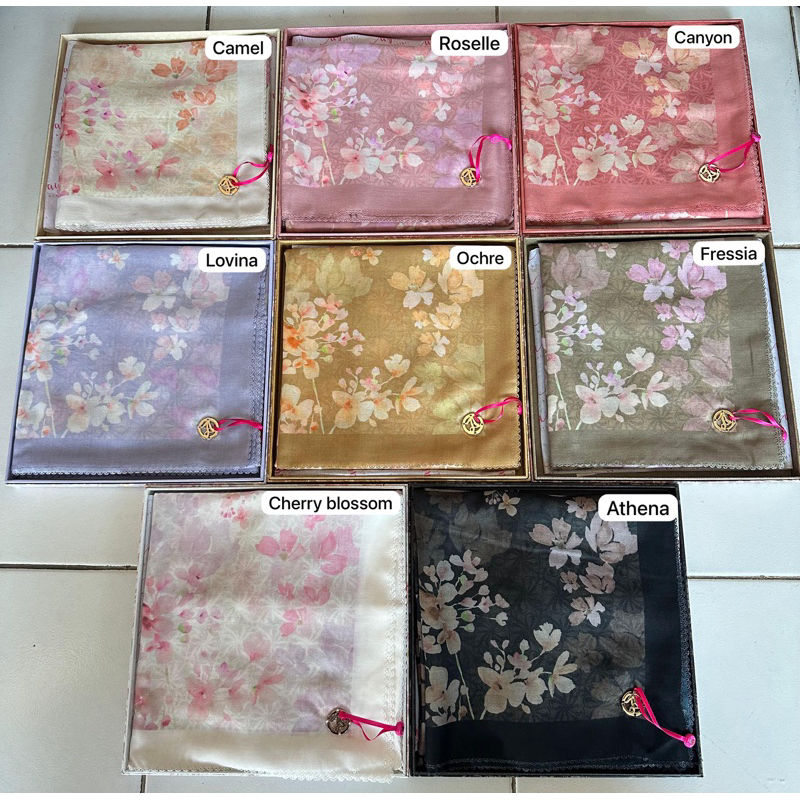 Hijab stylish/Hijab motif/ hijab kekinian/ kerudung motif/ kerudung/ The blooms series dari ayu by a