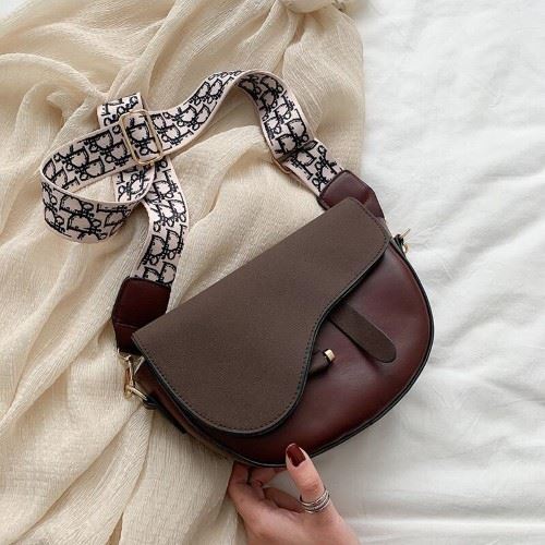1004 Tas Selempang Wanita Saddle Bag Import