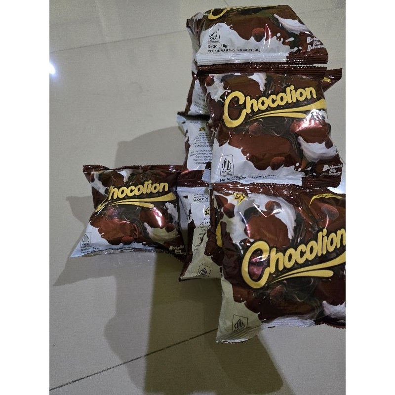 

chcolion berhadiah isi 10 pcs