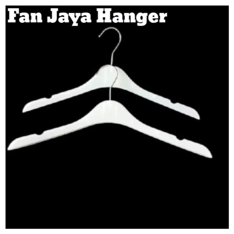 Hanger Gantungan Baju Plastik 151 Dewasa ( 1 Lusin )