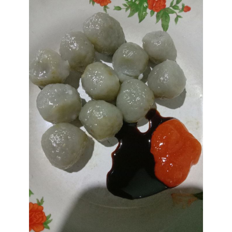 

Cilok Mamachi isi telur goreng + saos, isi 20pcs per kemasan