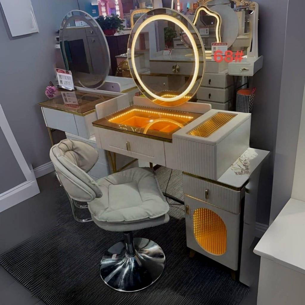 Meja Rias / Meja Rias Minimalis Lampu LED