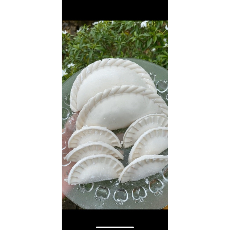 

cireng isi ayam suwir jumbo