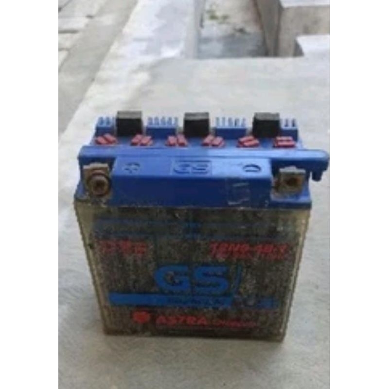 aki GS astra 9 volt sepeda motor 9volt v accu acu