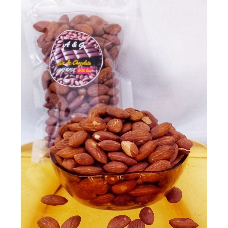 

Kacang Almond Panggang 1 kg