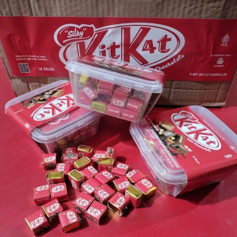 

Promo Kita-Kat Cube Mini Chocolate and Peanuts Isi 50 Pcs