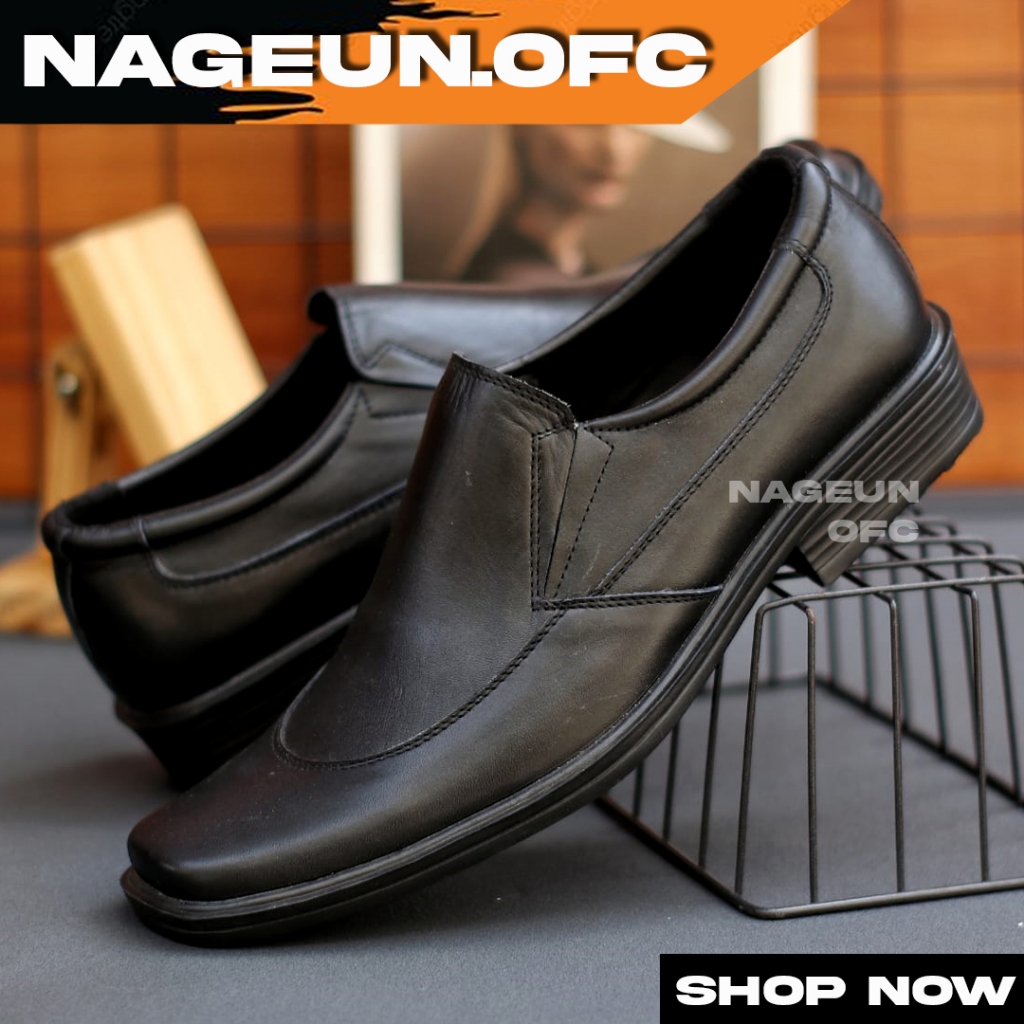 Levin Sepatu Pantofel Hitam Casual Kerja Kuliah