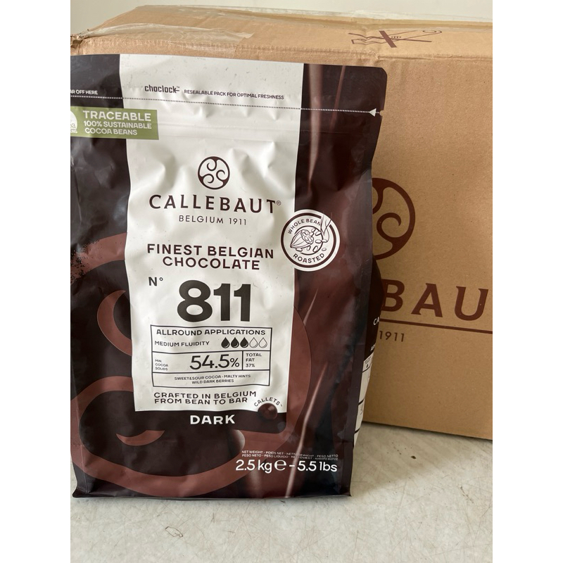 

Cokelat callebaut 811, 2.5kg, 54.5% couverture DARK callets, instant ya