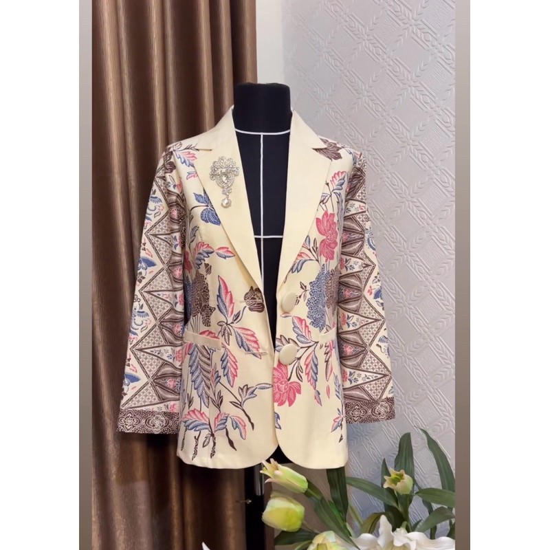 ATASAN BATIK YOGYAKARTA