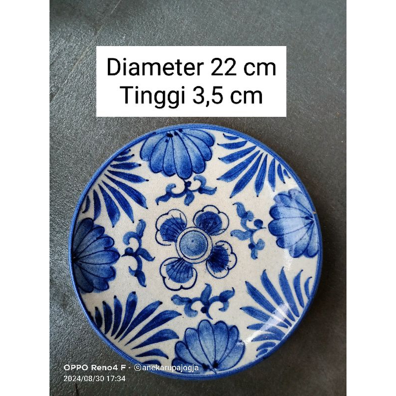 Piring keramik lukis biru untuk dekorasi hiasan dinding