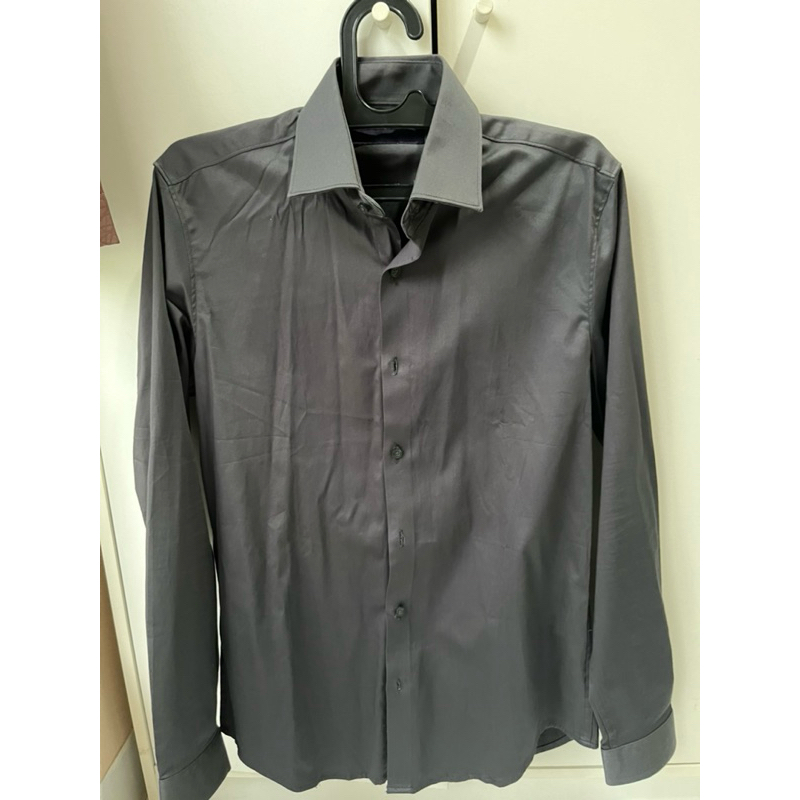 [Preloved] Kemeja Pria The Executive Slim Fit