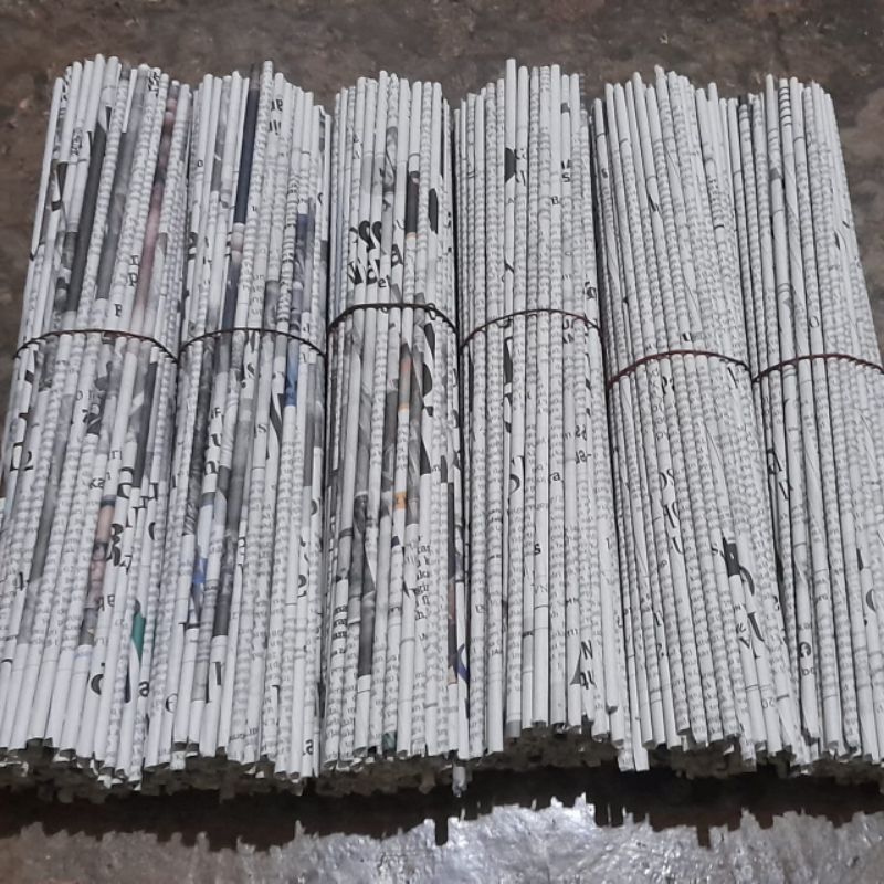 lintingan koran bekas bahan prakarya kerajinan tangan kerajinan koran bekas