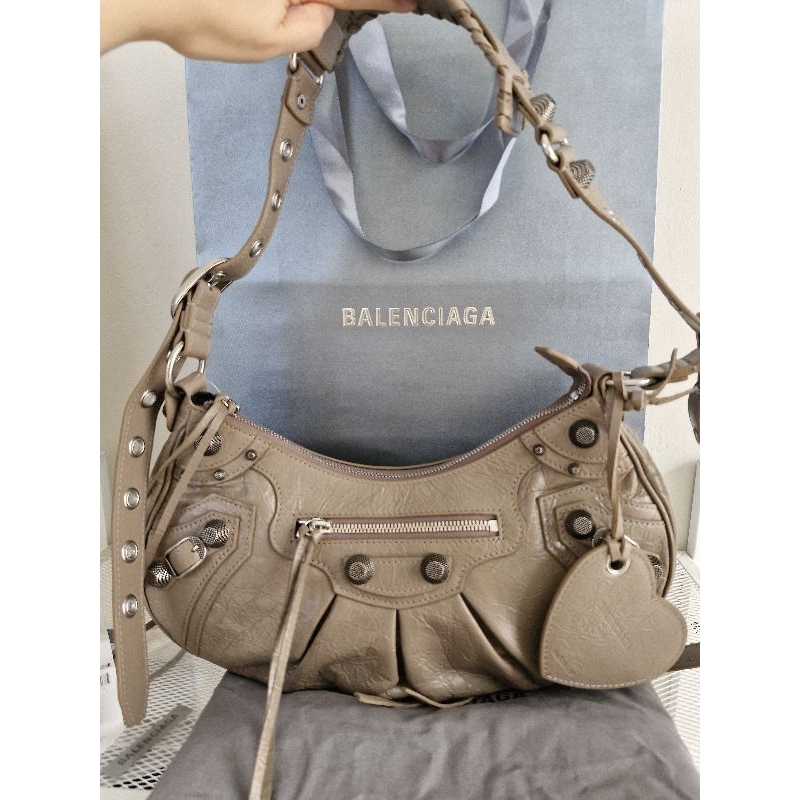 NEW 2024 Le Cagole Small Dark Mink Grey