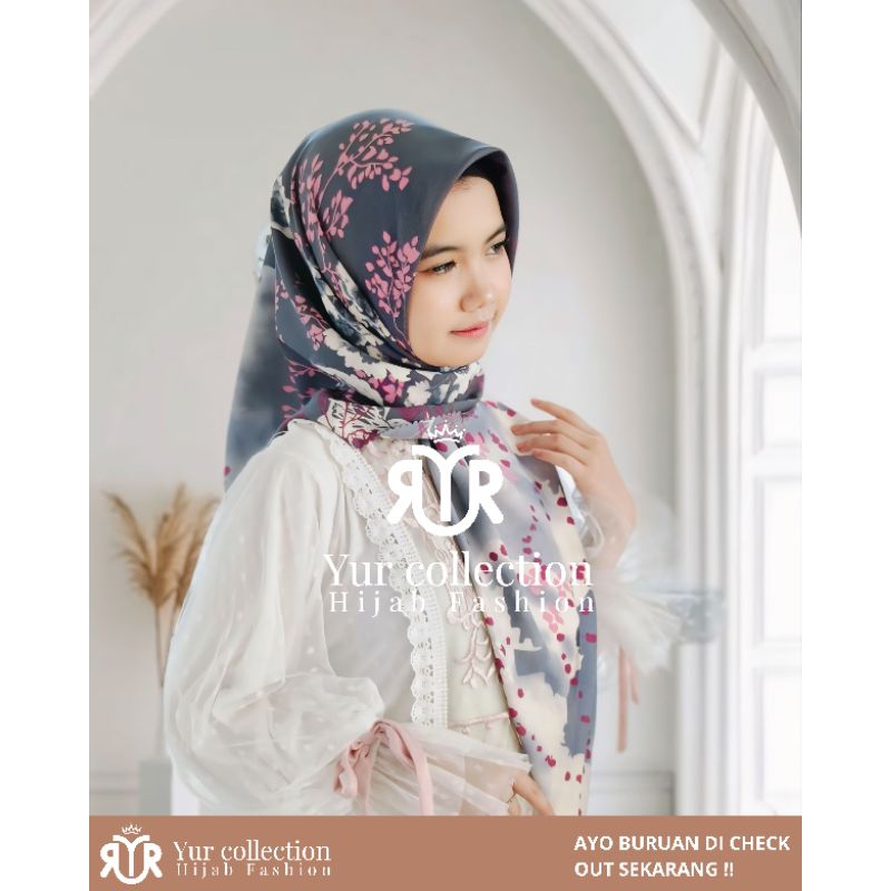 HIJAB VOAL MOTIF SEGI EMPAT SERIES MODEL YUR BUNGA SAKURA