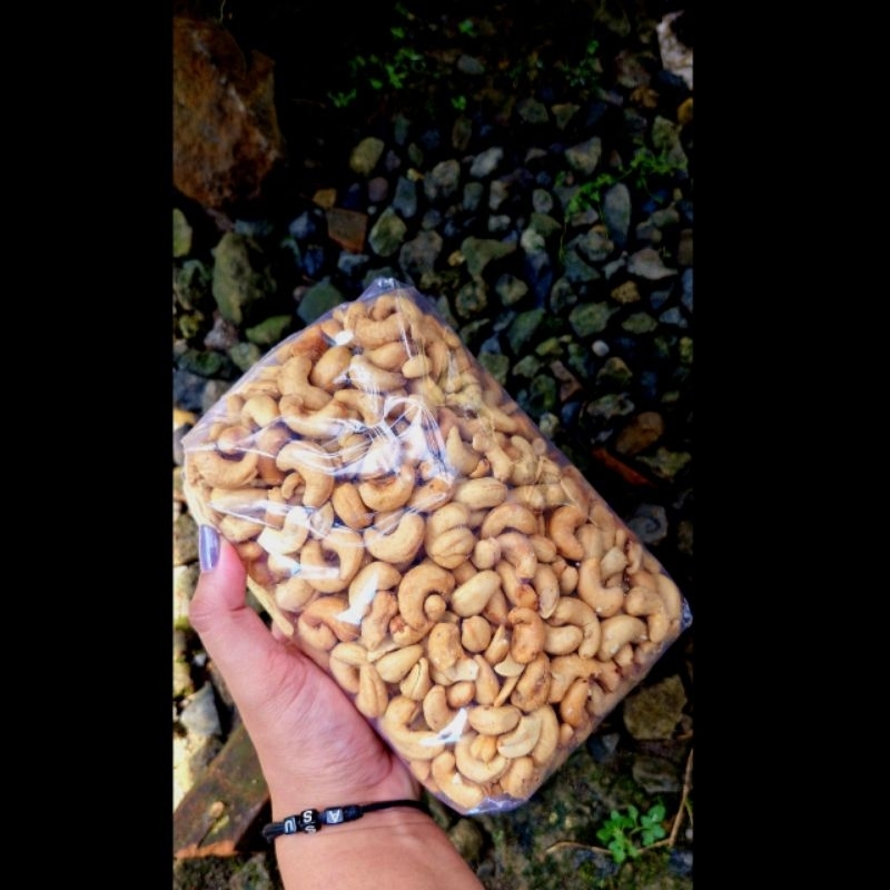 

kacang mete goreng gurih bawang 1kg asli wonogiri