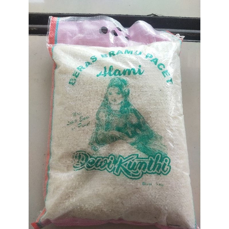 

Beras Merk Dewi Kunthi 5kg