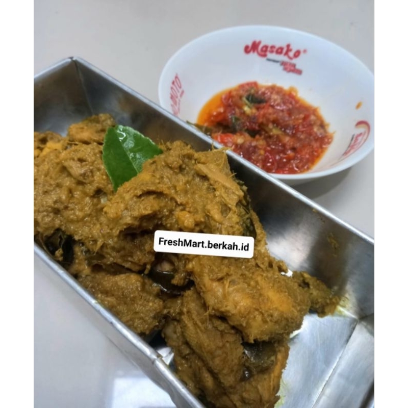 

AYAM GORENG AROMA BUMBU MEDOK +SAMBAL JOS