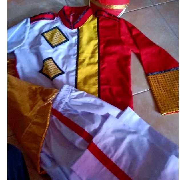 kostum mayoret laki laki