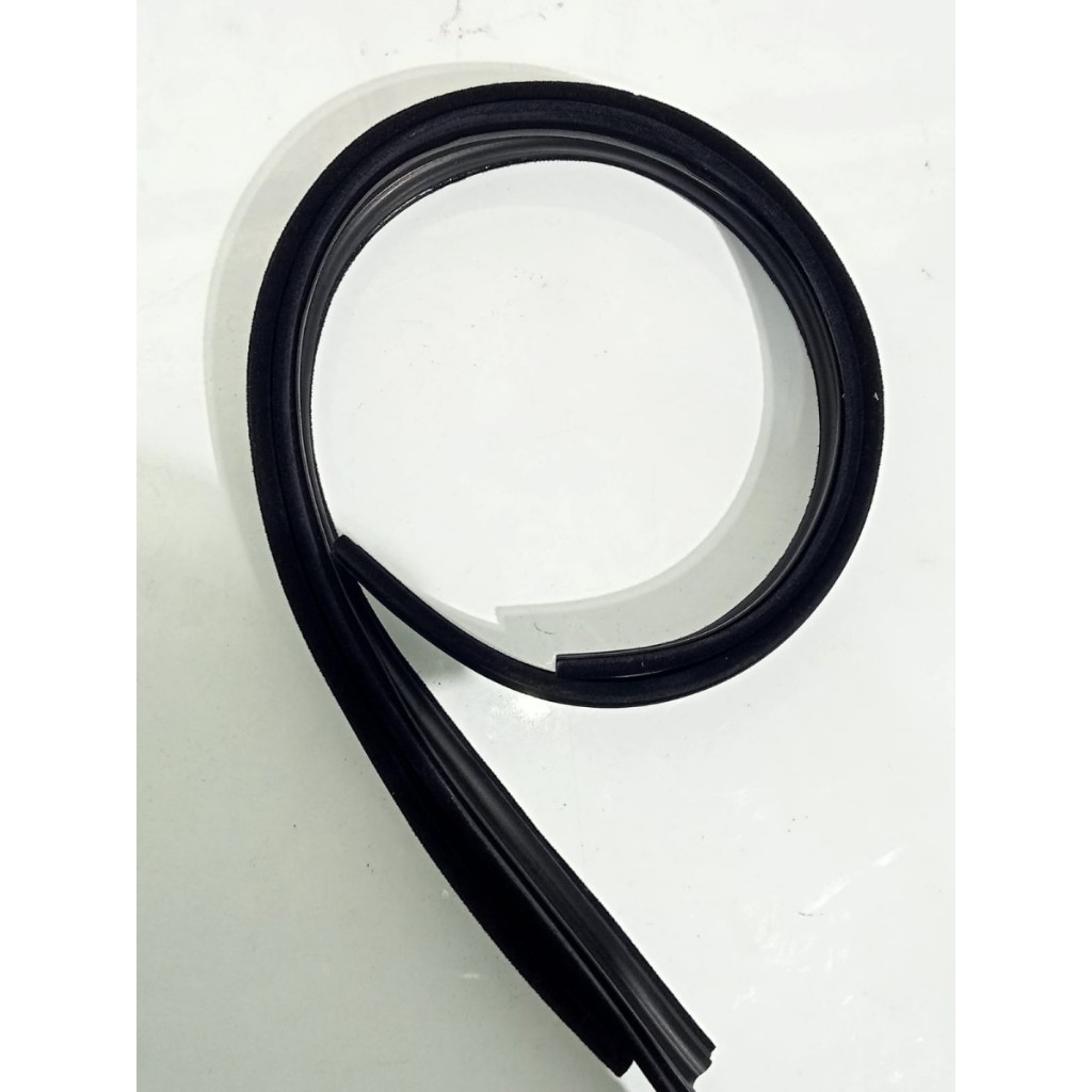 Runcanel Pintu Depan Nissan Terrano