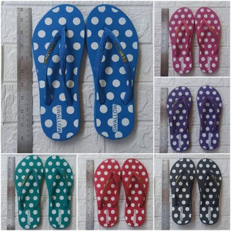 Sandal swallow polkadot wanita