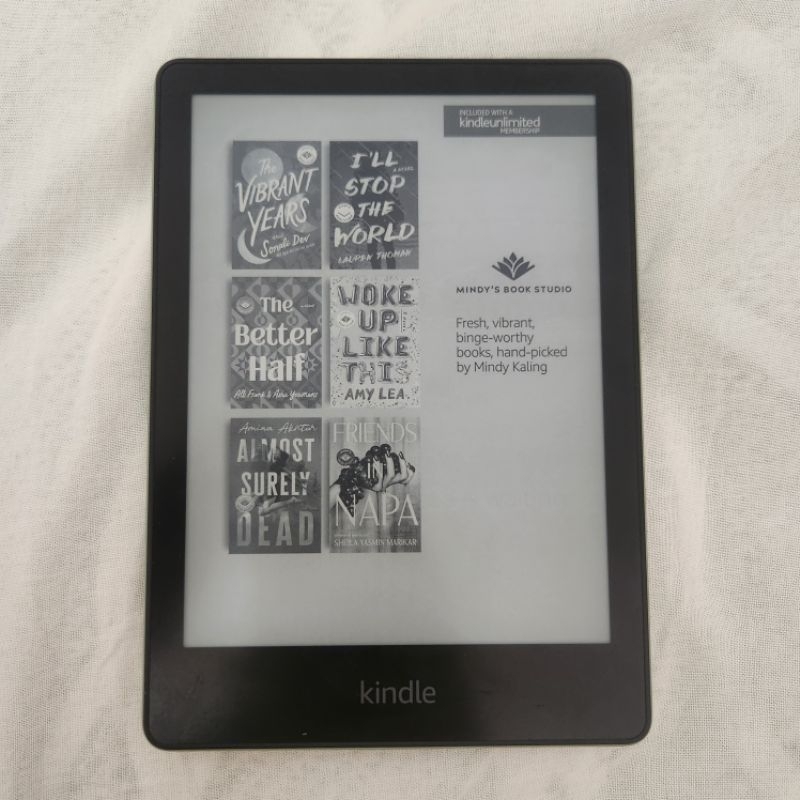 [BOOKED] WTS Amazon Kindle Paperwhite 6.8" 11th Gen 16GB Agave Green Sage