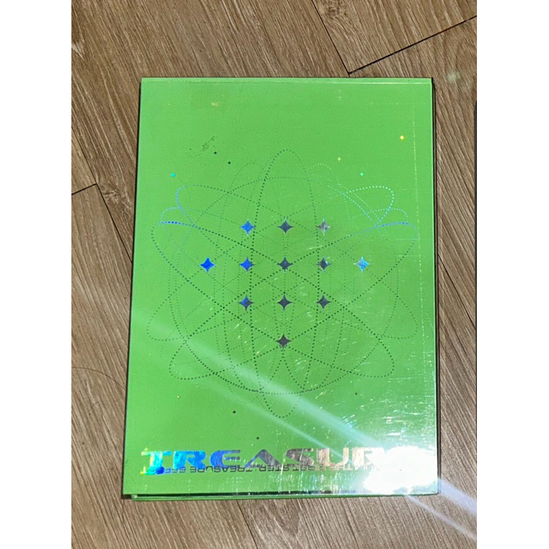 preloved album only treasure 1st album the first step: treasure effect