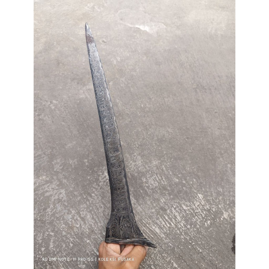 Keris Kamardikan Tilam Upih pamor Bendo Segodo Istimewa