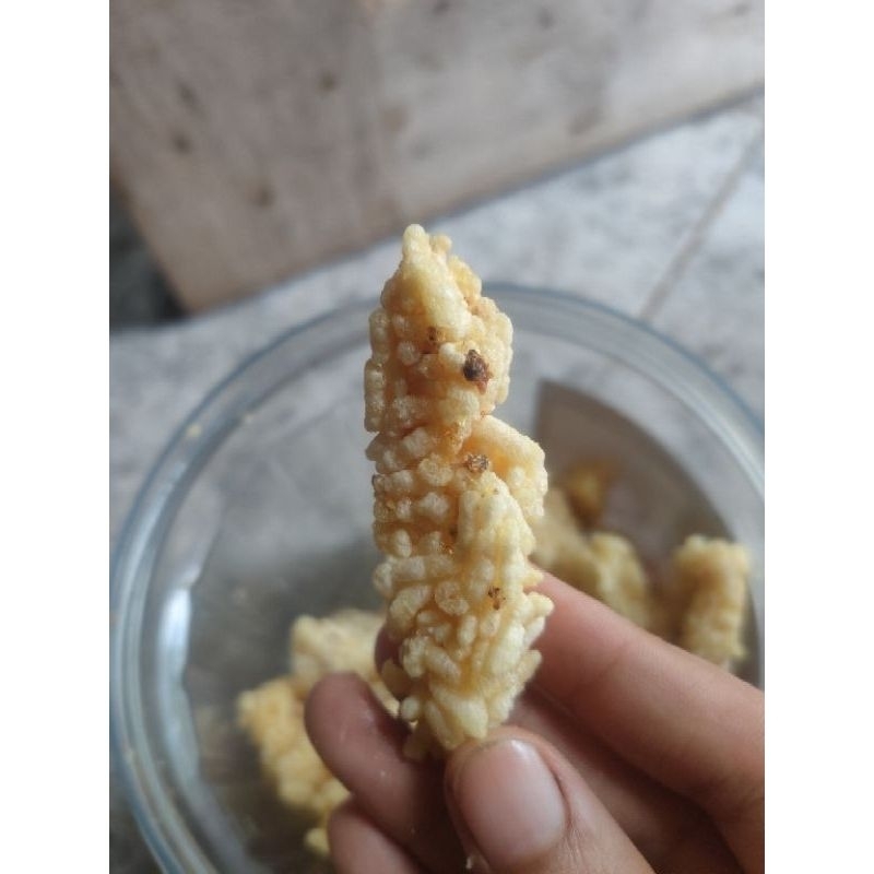 

Rengginang lorjuk oval khas Sumenep