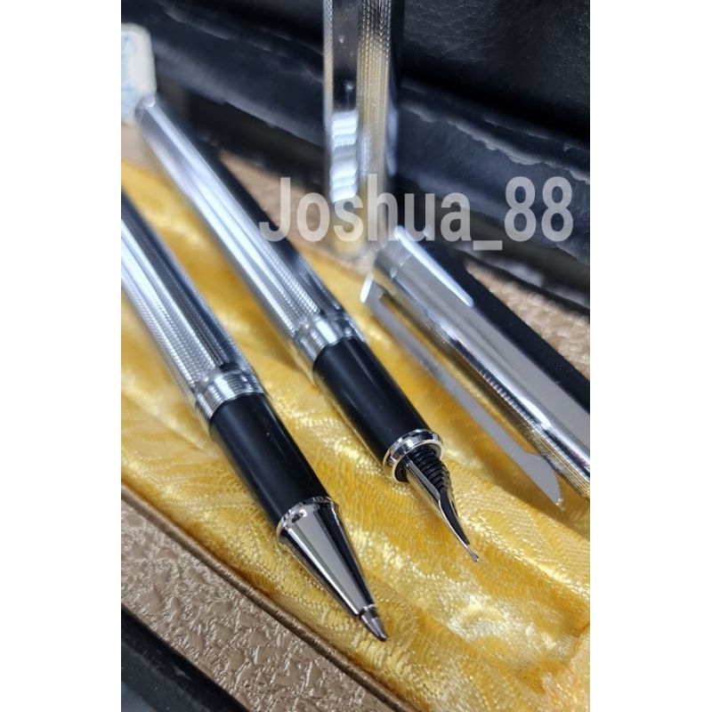 

Pulpen Paket Sepasang BP RB Jinhao Original Full Polish Silver ( Box Apa Ada Nya Karena Stok Lama )