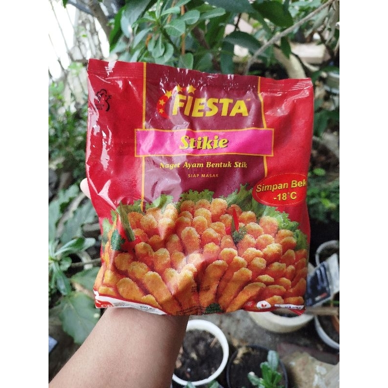 

Fiesta Chicken Nugget Stikie Kemasan 500gram