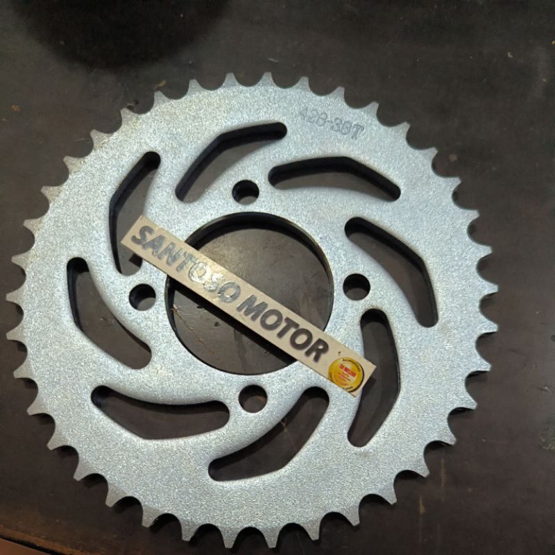 gear belakang Suzuki Rc, Shogun,satria ukuran 428 38t