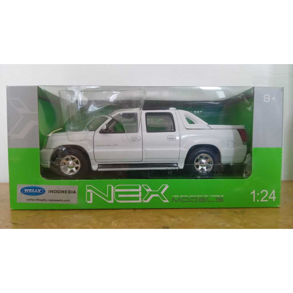 Diecast mobil Nex Welly 1:24 Cadillac Escalade Ext 2002