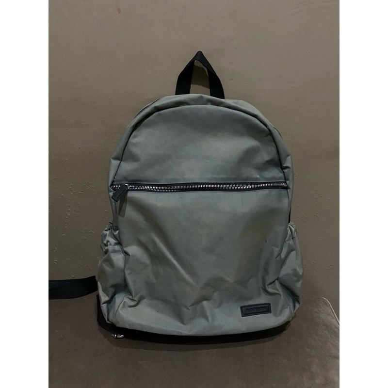 Preloved Ransel Hush Puppies