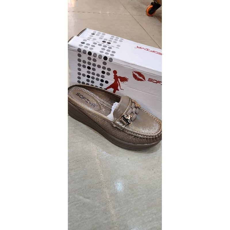 wedges sofiya bustong moca