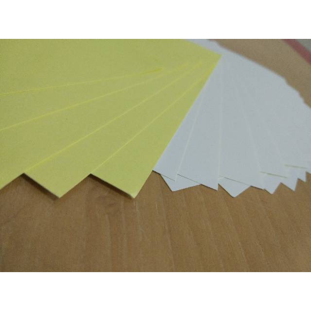 

Kertas stiker hvs merk lintec A4 isi 20