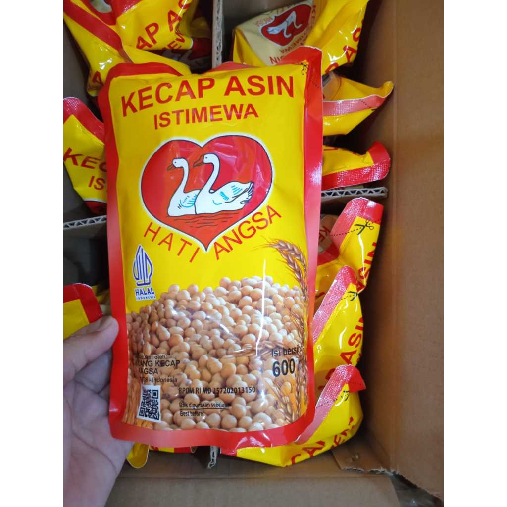 

Hati 2 Angsa Kecap Asin Soya Sauce Refill Pack 600ml
