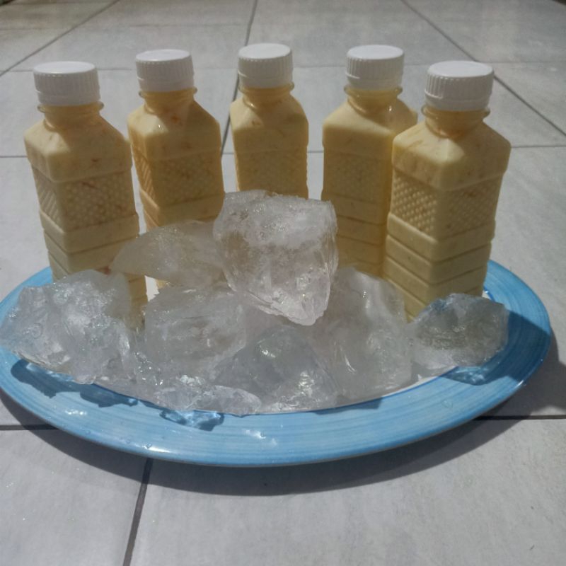 

Homemade By Dapur Mama Echa ES LUMUT JELLY RASA MANGGA Fresh Full Susu Tanpa Pemanis Buatan / Kemasan 250ml