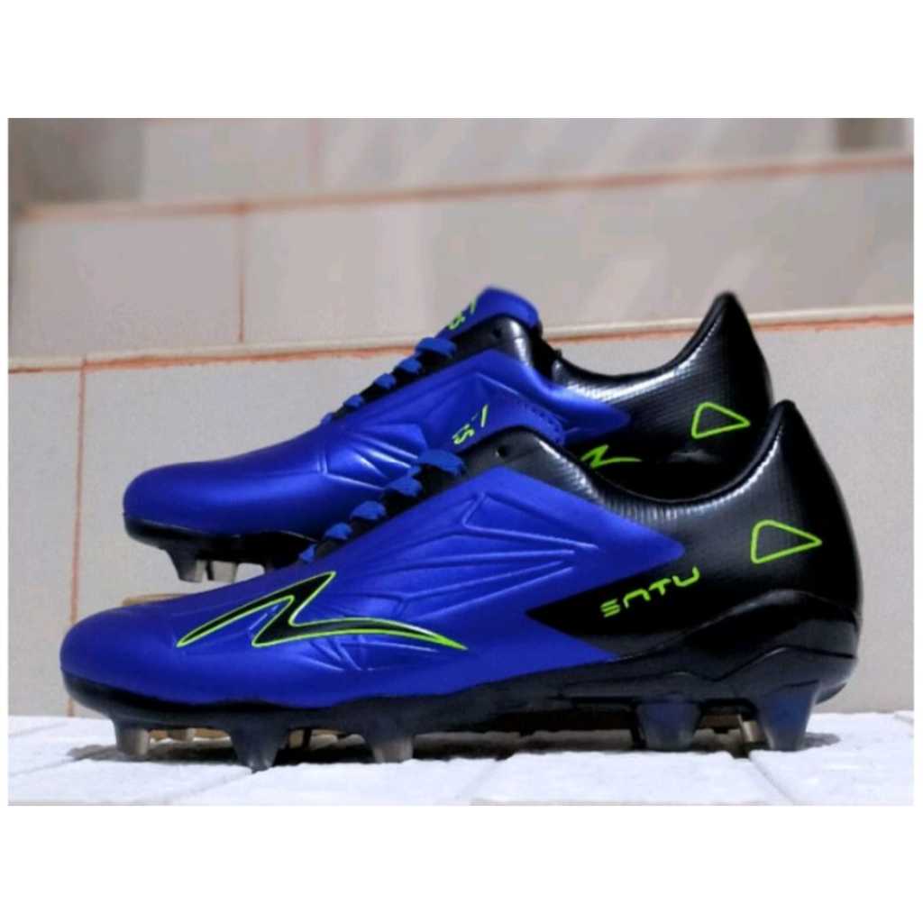 Unik Sepatu Bola Specs Lightspeed Reborn / Sepatu Bola Specs